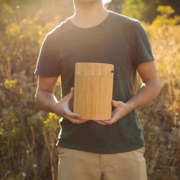 Eco-burial urn